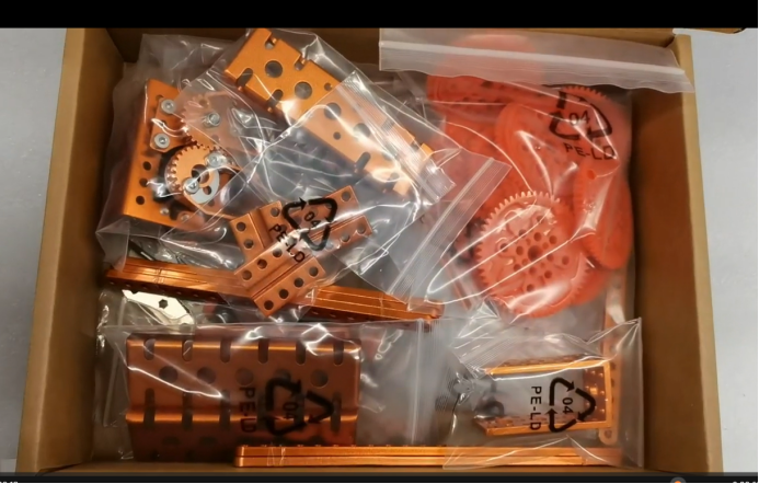 Unbox : WeeeBot RoboStorm 12 in 1 #2